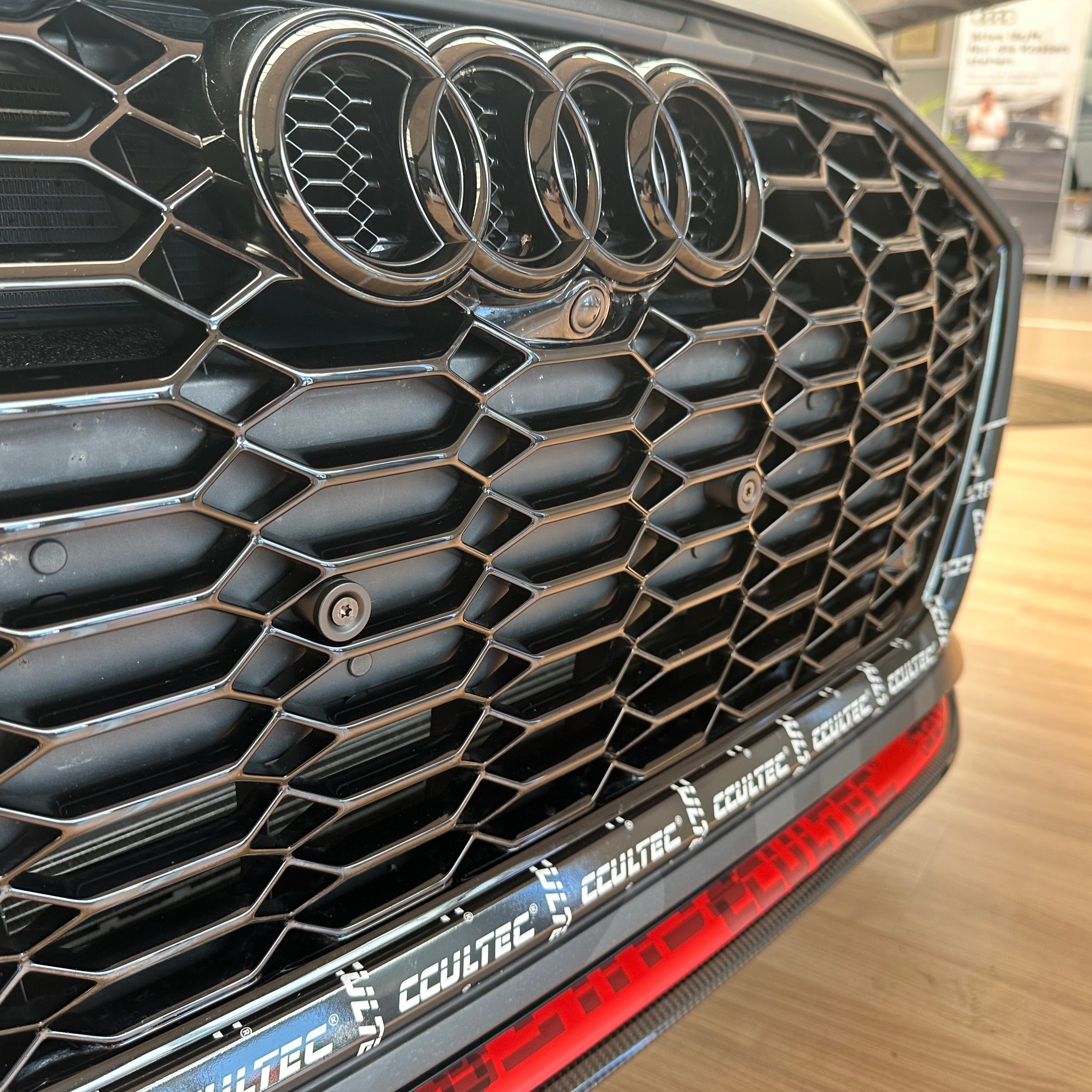 mag it! V3 carbon für deinen originalen Wabengrill