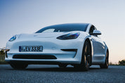 like it! Magnetic holder set for the Tesla Model 3
